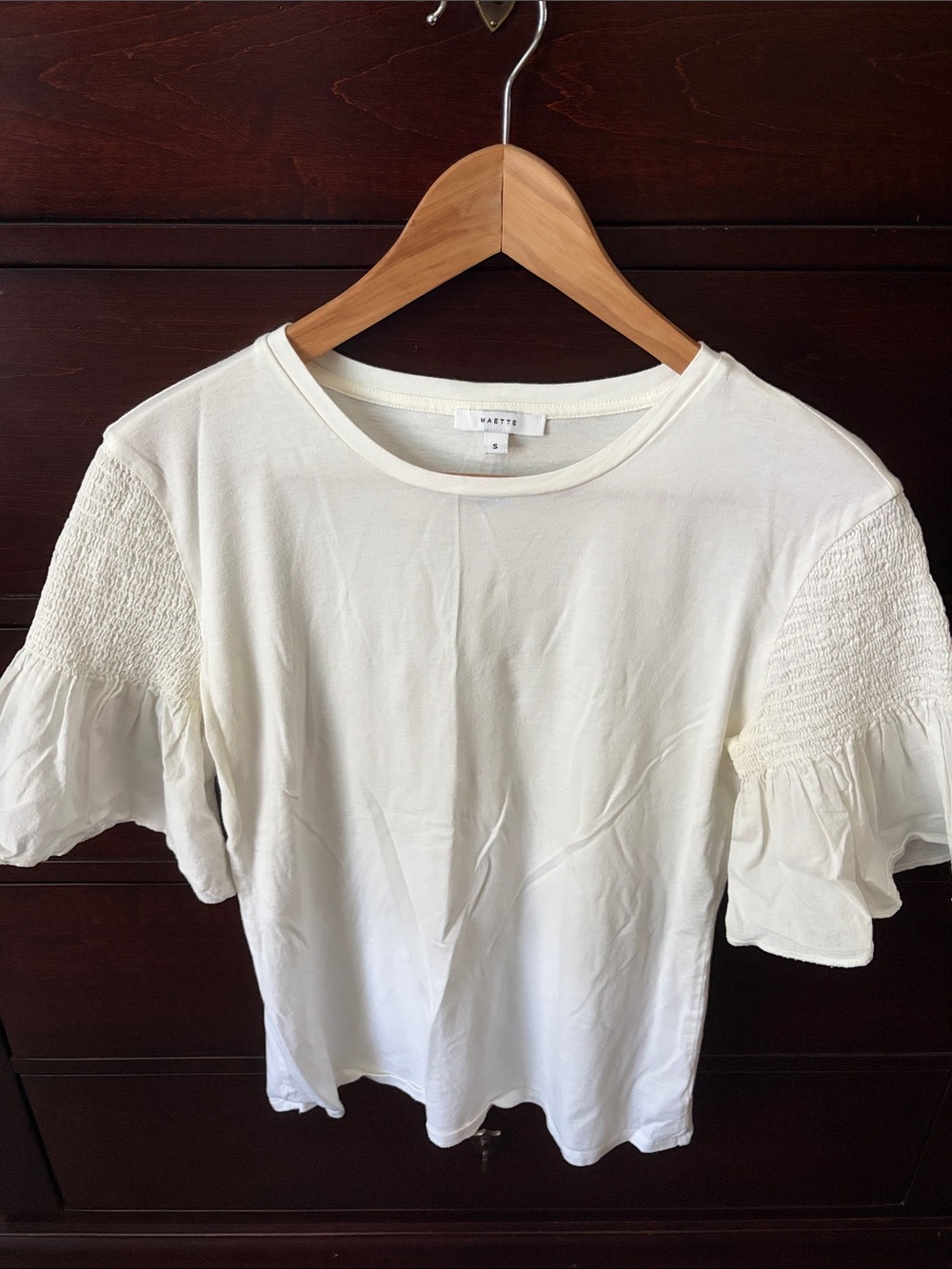 Maette (Stella&Dot) White Smocked Sleeve Cotton Tee